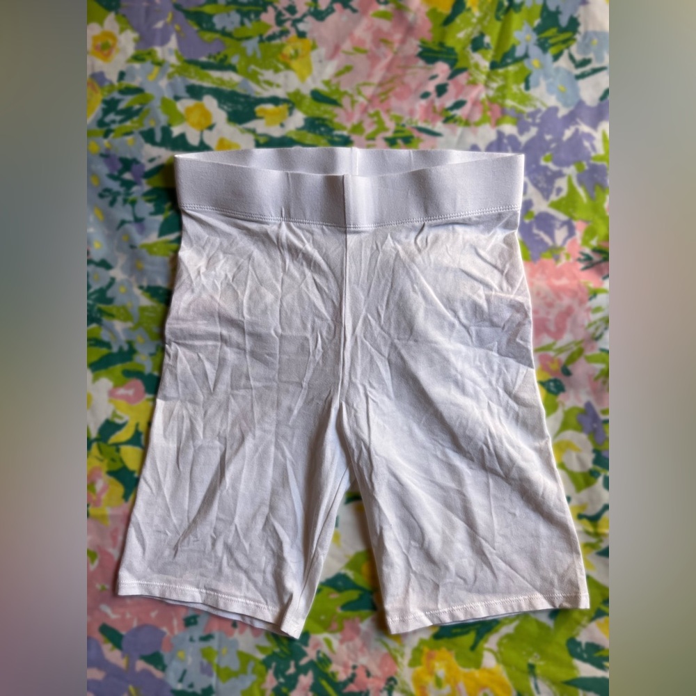 Forever 21 Classic White Shorts